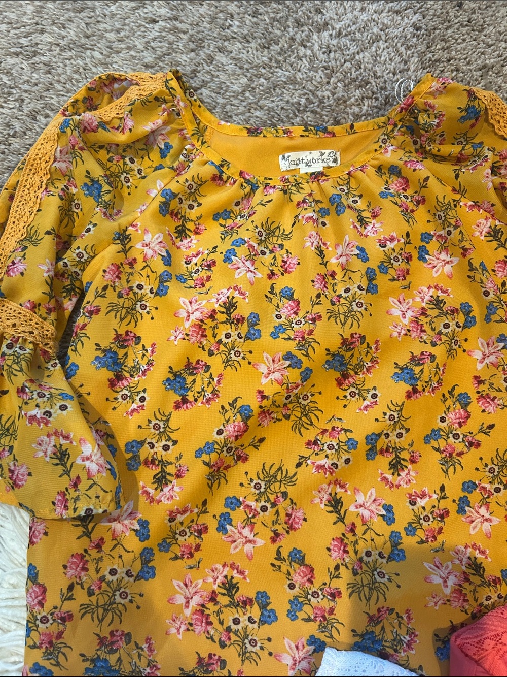 Girls Mixed size 7/8 top lot - Picture 2 of 6
